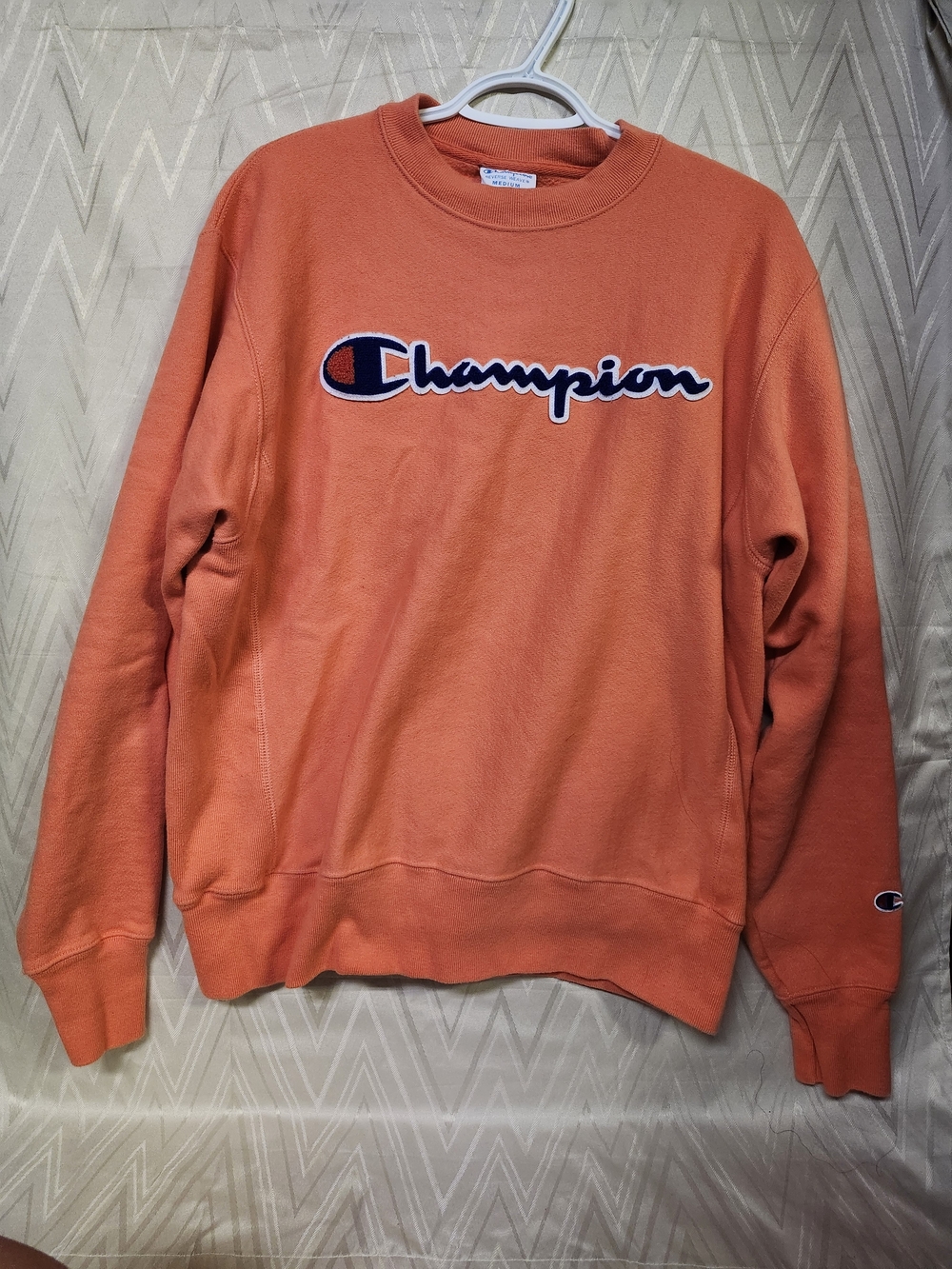 Champion Women's Salmon Pink Crewneck Sweatshirt